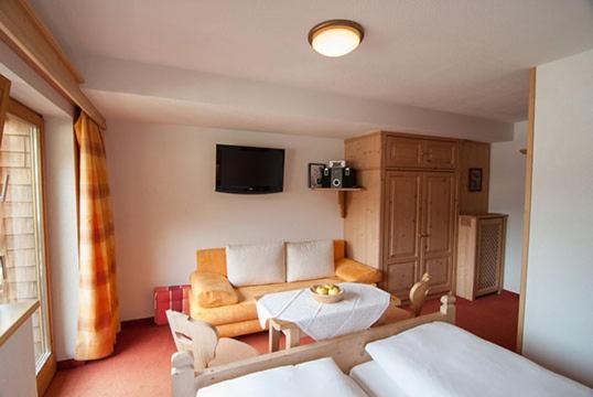 Appartement Pension Strolz Bichlbach Kültér fotó