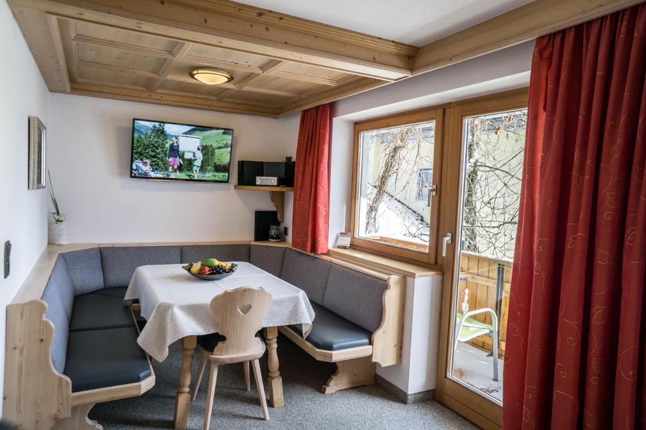 Appartement Pension Strolz Bichlbach Kültér fotó
